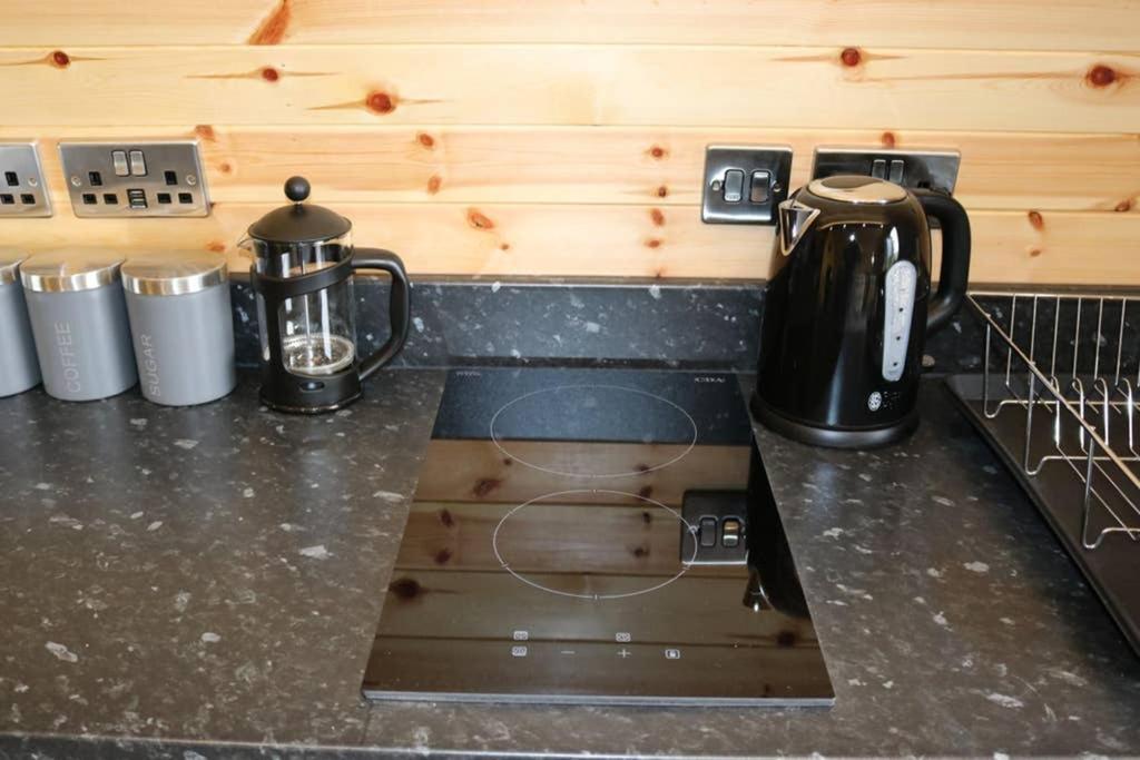 Glampods Glamping Pod - Meet Highland Cows And Sheep Elgin Villa Luaran gambar